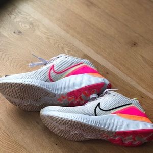 Nike Women's Renew Run Running Shoes